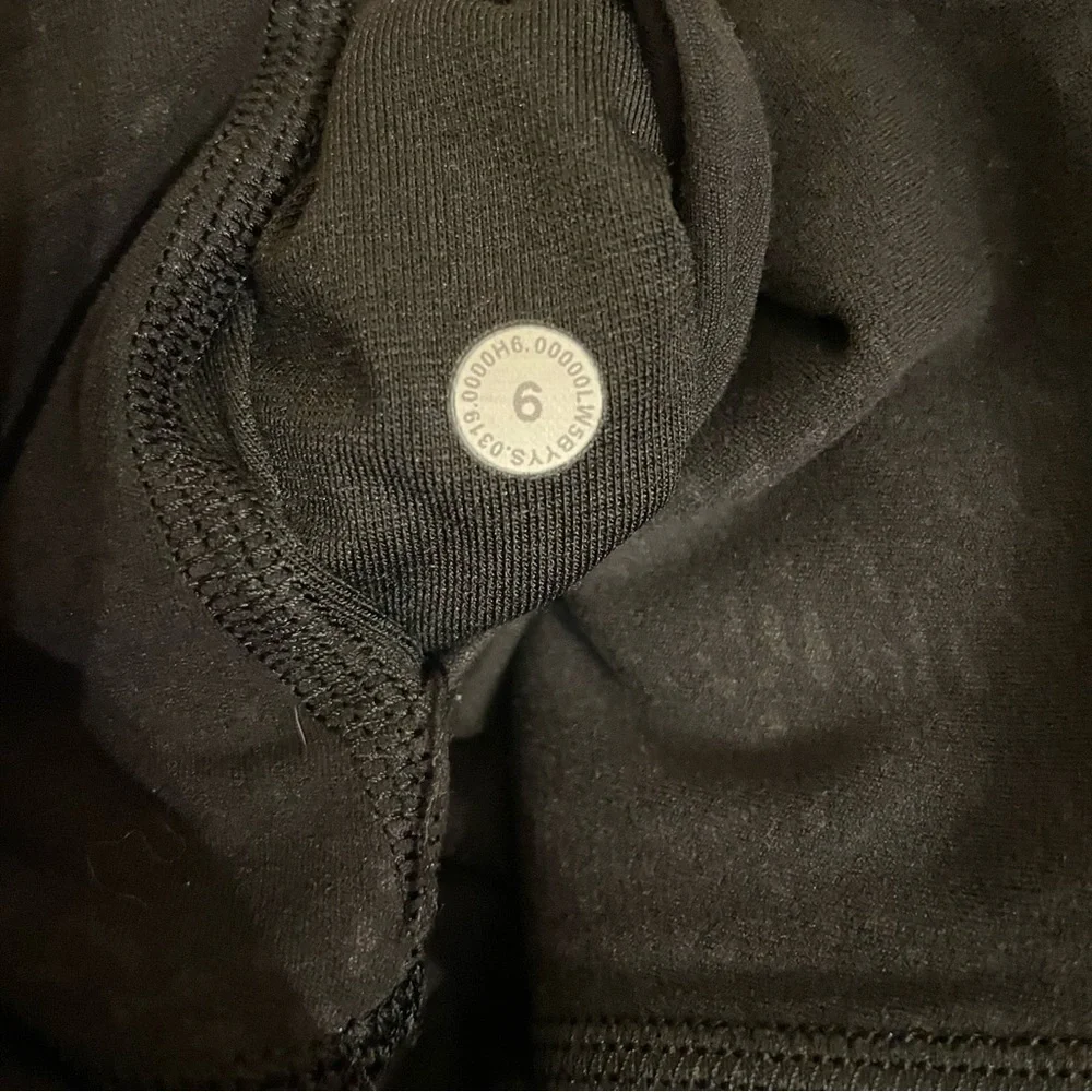 SOLD! Lululemon Align Pant II 25” Polar Shift Emboss Black Leggings Sz 6 W5BYYS - Picture 7 of 7